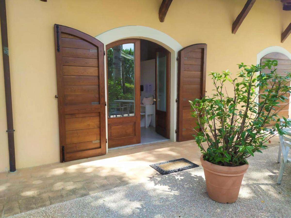 Hotel Villaggio Le Stelline Montefalco Εξωτερικό φωτογραφία