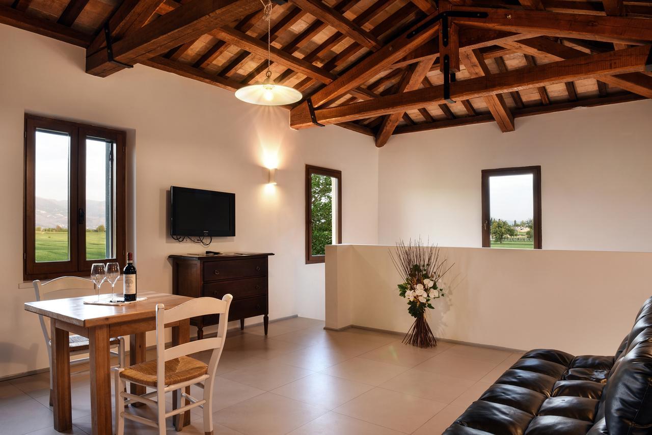 Hotel Villaggio Le Stelline Montefalco Εξωτερικό φωτογραφία