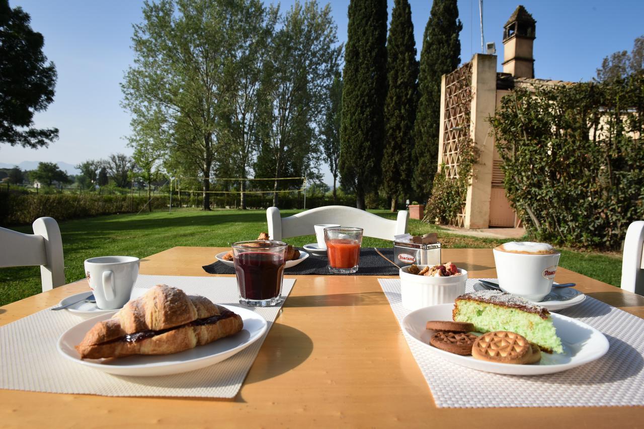 Hotel Villaggio Le Stelline Montefalco Εξωτερικό φωτογραφία